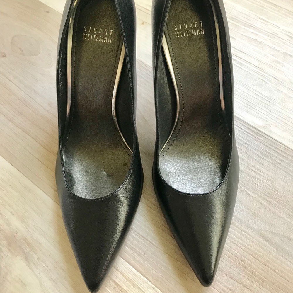 Stuart Weitzman Nouveau Pointed Toe Pumps - Picture 2 of 8